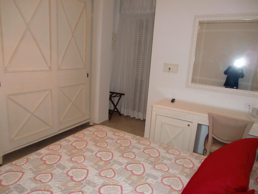 Hotel Explorer Cervia Eksteriør bilde